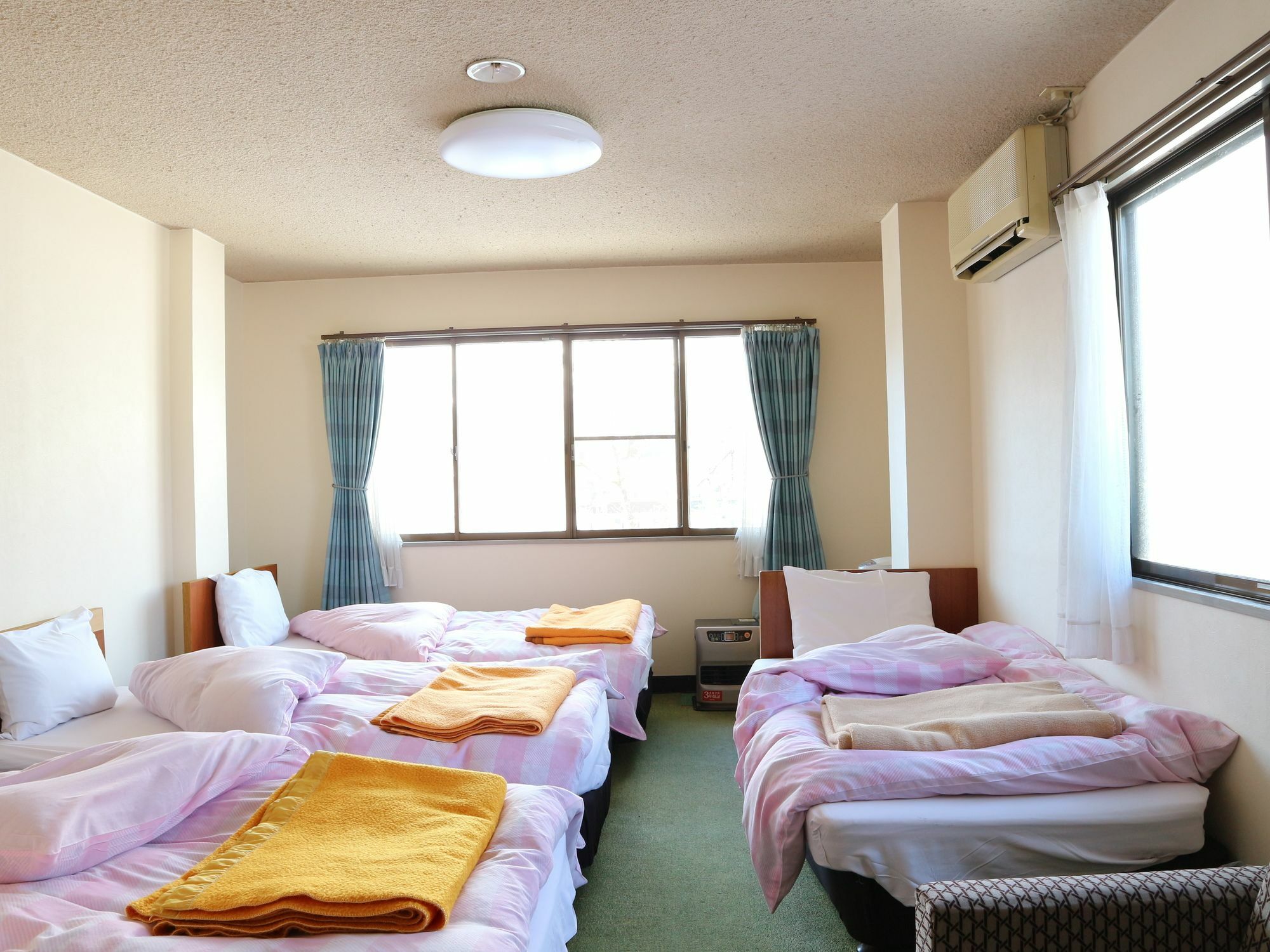Petit Hotel P-Bow Hakuba Ngoại thất bức ảnh